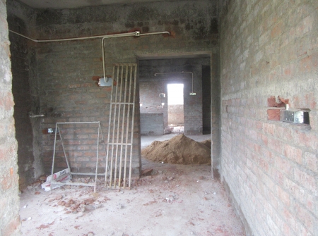 1) Li id : 124 - Flat Guest Sitout Room.JPG